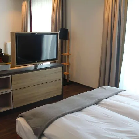 Anklamer Hof 4*